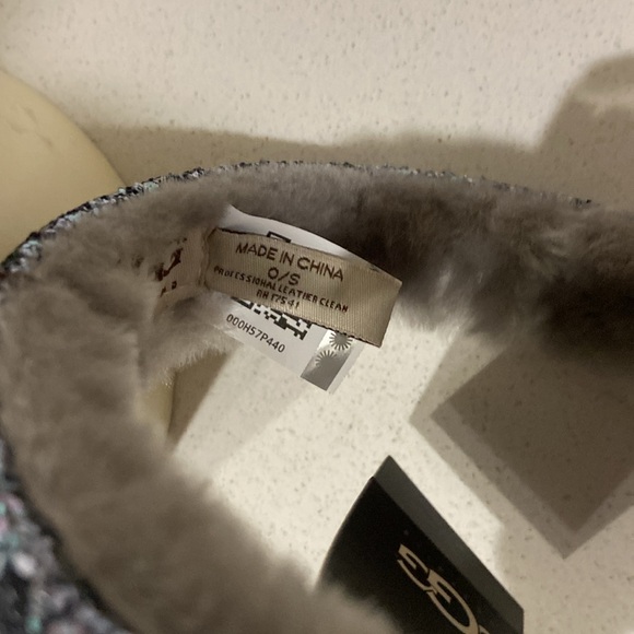 UGG Glitter Earmuff Sterling - Picture 8 of 9